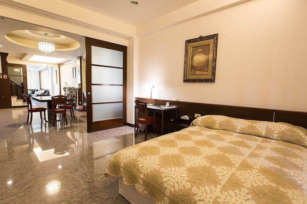 Eureka Bed & Breakfast Tainan Exterior photo